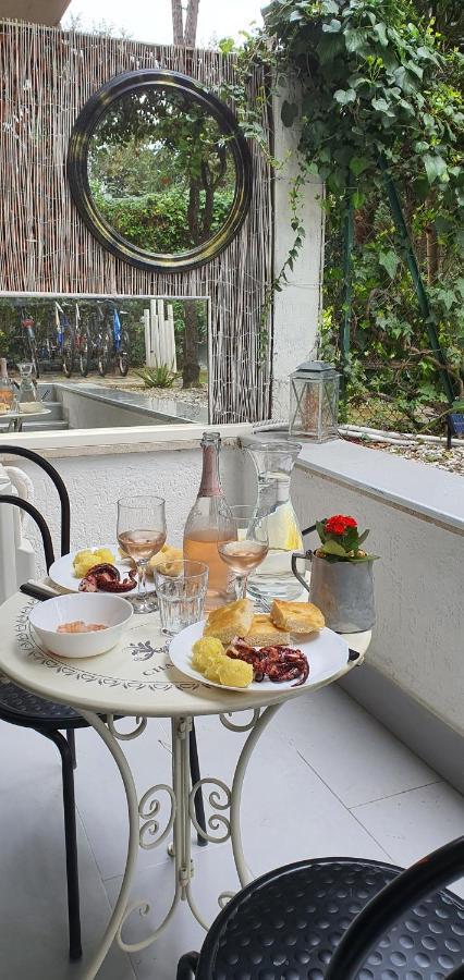 Domusauroom, Relax Nel Cuore Della Versilia - Pet Friendly 维亚雷焦 外观 照片