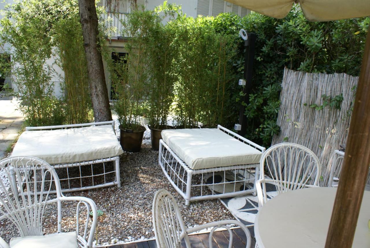 Domusauroom, Relax Nel Cuore Della Versilia - Pet Friendly 维亚雷焦 外观 照片